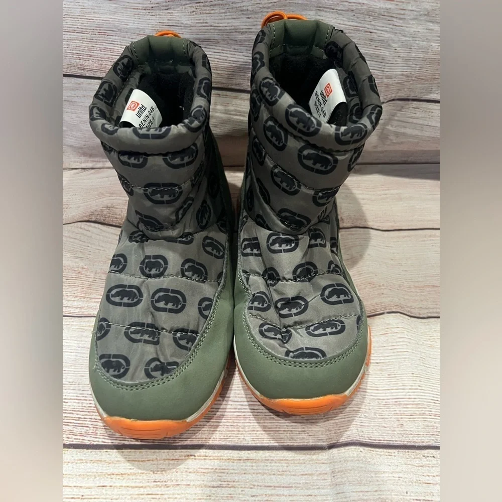 Ecko Unltd Big Kids Unisex Olive Green Quilted Fabric Boots, Big Kid Size 1